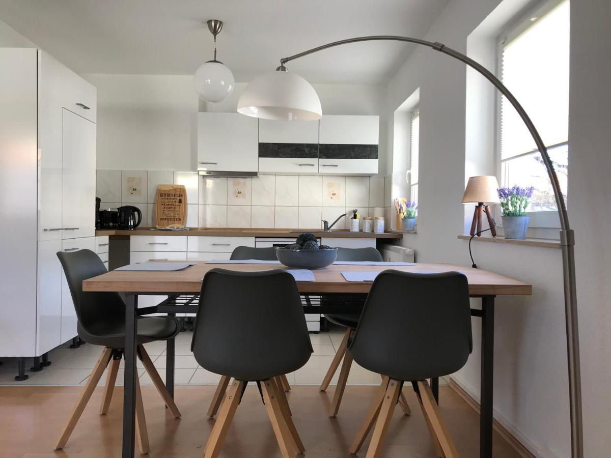 Ferienapartment Alma エアフルト エクステリア 写真